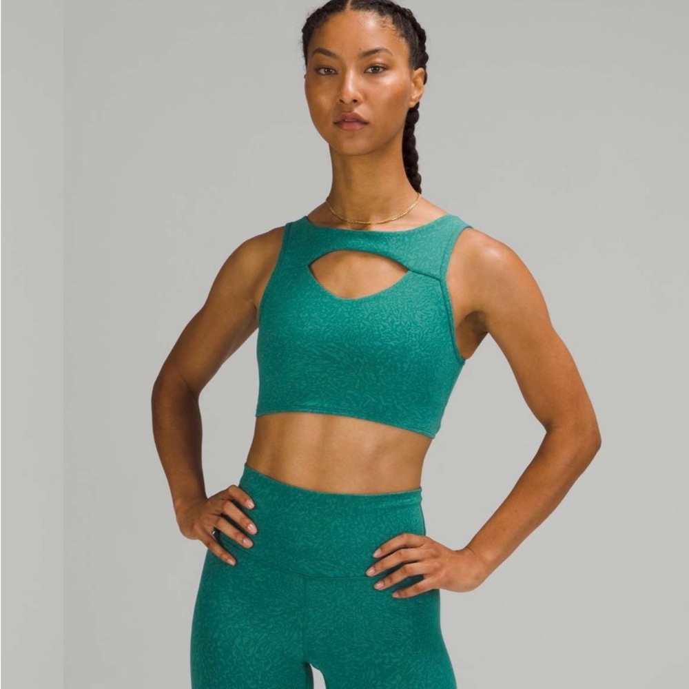 Lululemon Everlux Teal Front Cutout Longline Sports Bra Size 8 Yoga Gym
